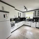 빌라 Villa's Tomris *