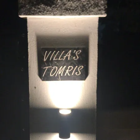 Villa's Tomris